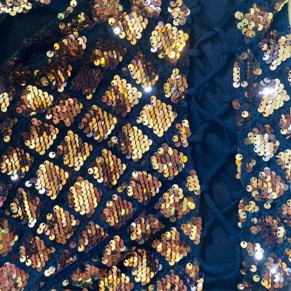 Day & Night  Black &Gold Sequin's Halter Bodysuit Size 3x (NWO) - Picture 4 of 9